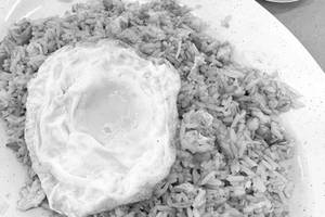 Egg Singapuri Fried Rice