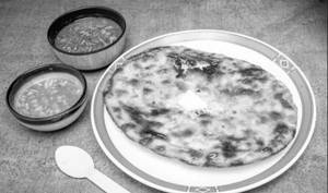 Aloo Onion Kulcha