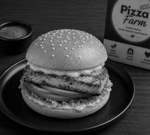 Tandoori Paneer Burger