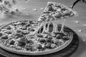 Teriyaki BBQ Chicken Thin Crust Pizza