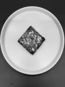 Almond brownie