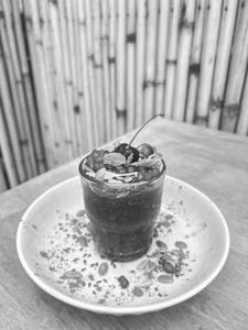 Cacao Chia Pudding