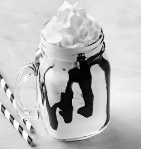 Oreo Milk Shake