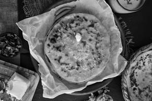 Tawa Aloo Pyaaz Paratha