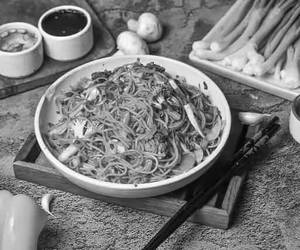 Spicy Schezwan Noodles