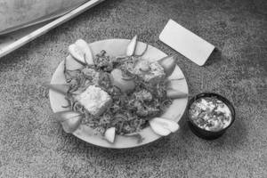 Veg Biryani With Raita
