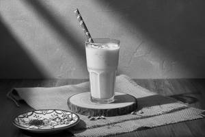 Kesar Pista Thick Shake