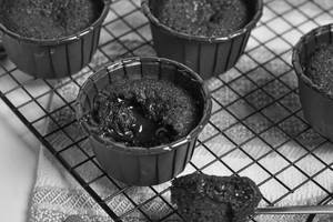 Chocolava Cake