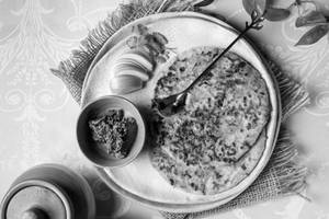 Tawa onion paratha