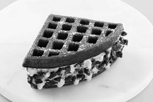 Kiki & Oreo Waffle