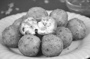 Cheese Corn Ball