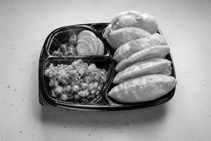6 Poori with Bhaji
