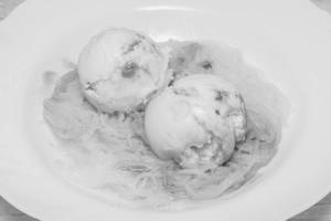 Butterscotch falooda