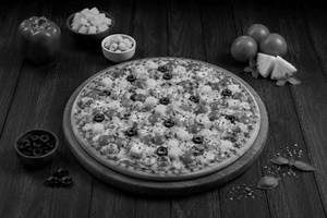 Exotic Paradise Pizza