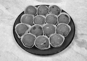 Atta Laddu
