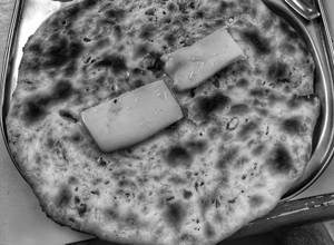 Amritsari Kulcha
