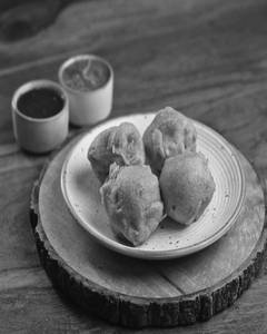 Aloo Bonda