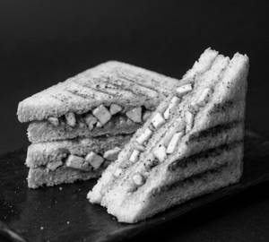 Paneer Kaju Cheese Sandwich [4 Pieces]