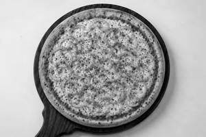 Onion Pizza