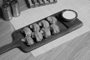 Veg Tandoori Momos [8 pieces]
