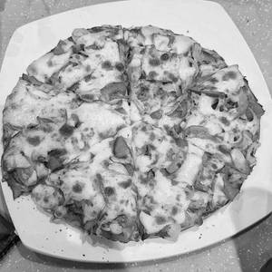 Onion Capsicum Pizza [9 inches]