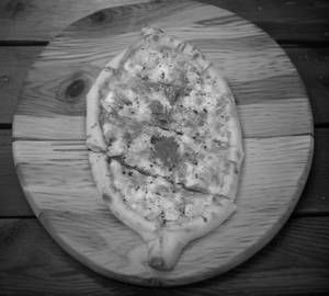 Thecha Paneer Pide