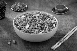 Veg Schezwan Chowmein