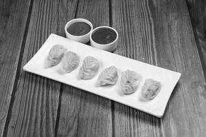 Veg Steam Momos - (6 Pc)