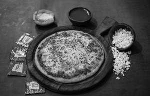 Veggie Cheese Pizza