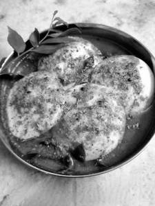 Rasam idli