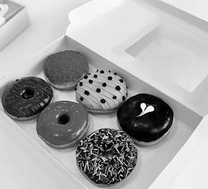 Donuts Bestseller Pack Of 6 Donuts