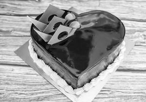 Heart Shape Chocolate Cake