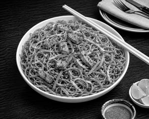 Chicken Schezwan Hakka Noodles