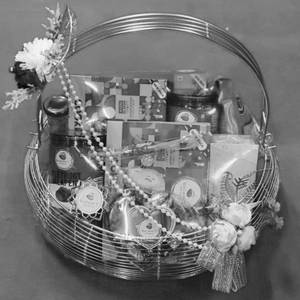 Gift Hamper 09