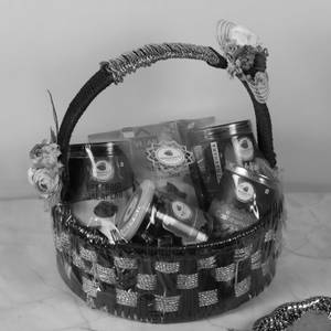 Gift Hamper 12