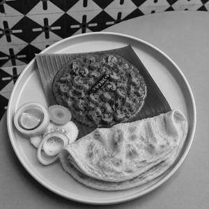 Mushroom Chettinad Wirh Paratha
