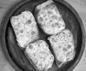 Garlic Bread N Cheese