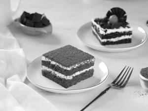 Pack of Any Four Pastries