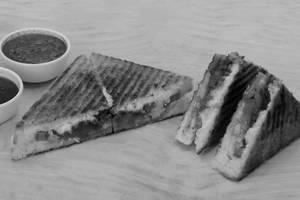 Grill veg cheese sandwich