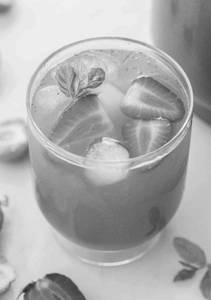 Strawberry Iced Tea