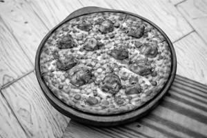 Tandoori Cheese Corn Pizza
