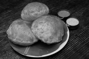 3 Poori