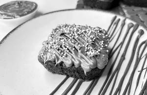 Milk chocolate Brownie