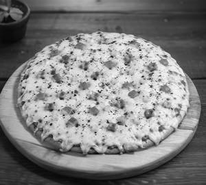 Corn & Cheese Delight Pizza