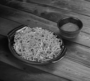 Chilly garlic noodles