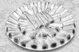 Kaju Pista Roll
