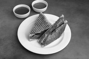 Aloo Veg Mixed Sandwich