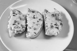 Cheese Chilli Garlic Bread [3 Pieces]