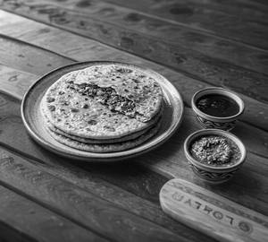 Sattu Paratha [2]
