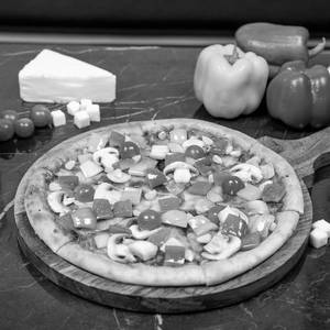 Farmhouse Fresh Pizza